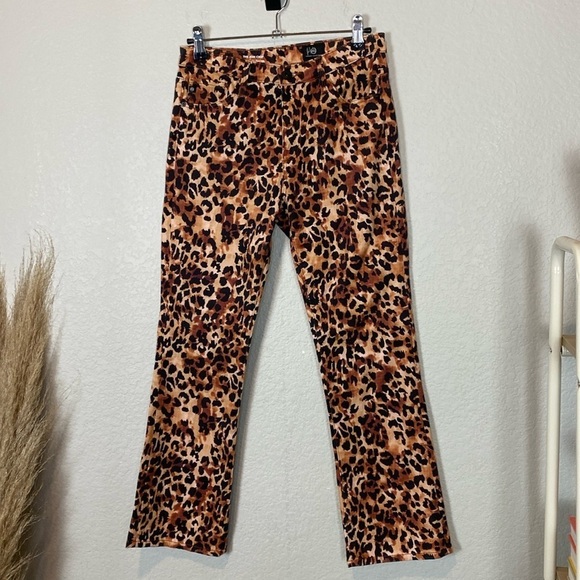AG jeans jodi crop leopard print - Picture 2 of 7